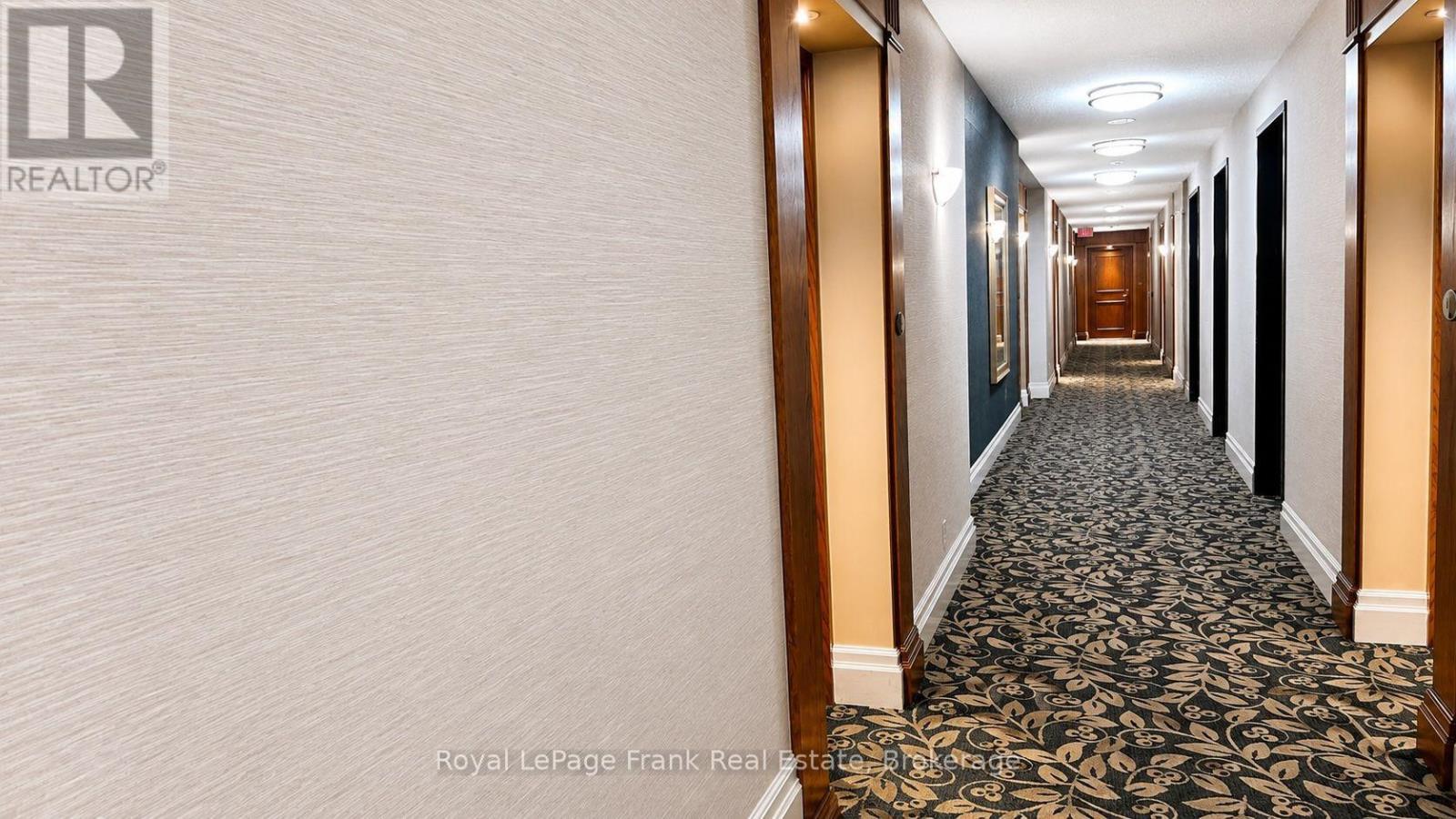 1002 - 1 Lee Centre Drive, Toronto, Ontario  M1H 3J2 - Photo 4 - E13618558