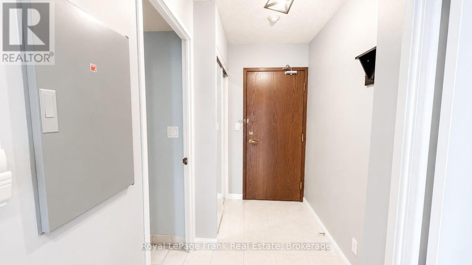 1002 - 1 Lee Centre Drive, Toronto, Ontario  M1H 3J2 - Photo 9 - E13618558