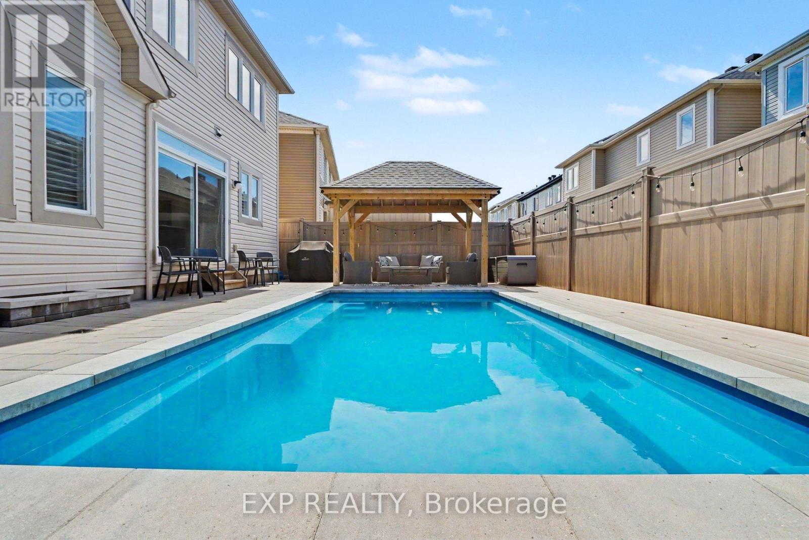 73 Bristling Crescent, Ottawa, Ontario K2J 6C2 - Photo 4 - X13618516