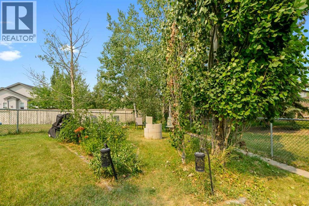 210 Highwood Village Place Nw, High River, Alberta  T1V 1N3 - Photo 25 - A2332168