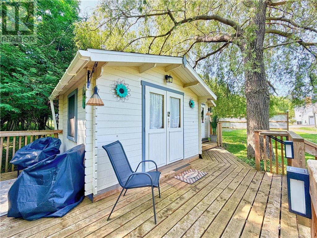 24 Gore Street, Manitoulin Island, Ontario  P0P 1H0 - Photo 57 - 2129497