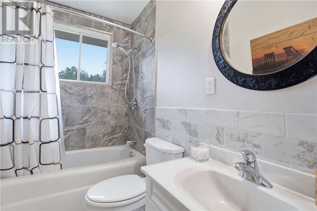 3197 Elm Street, Val Caron, Ontario  P3N 1G1 - Photo 9 - 2129523