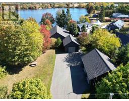 100 Lake Shore Drive, Little Dyke, Nova Scotia