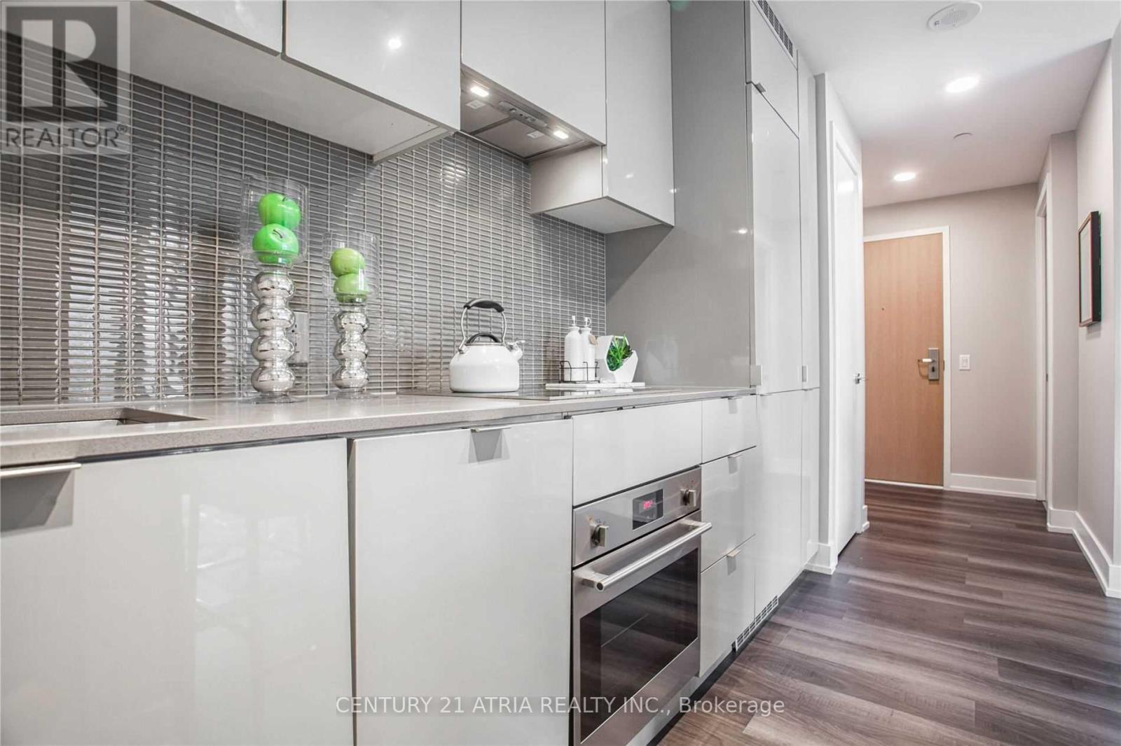 1805 - 7 Grenville Street, Toronto, Ontario  M4Y 1A1 - Photo 3 - C13618394