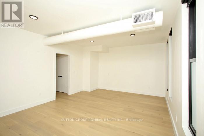 3rd Flr - 535 Yonge Street, Toronto, Ontario  M4Y 1Y5 - Photo 5 - C13618476