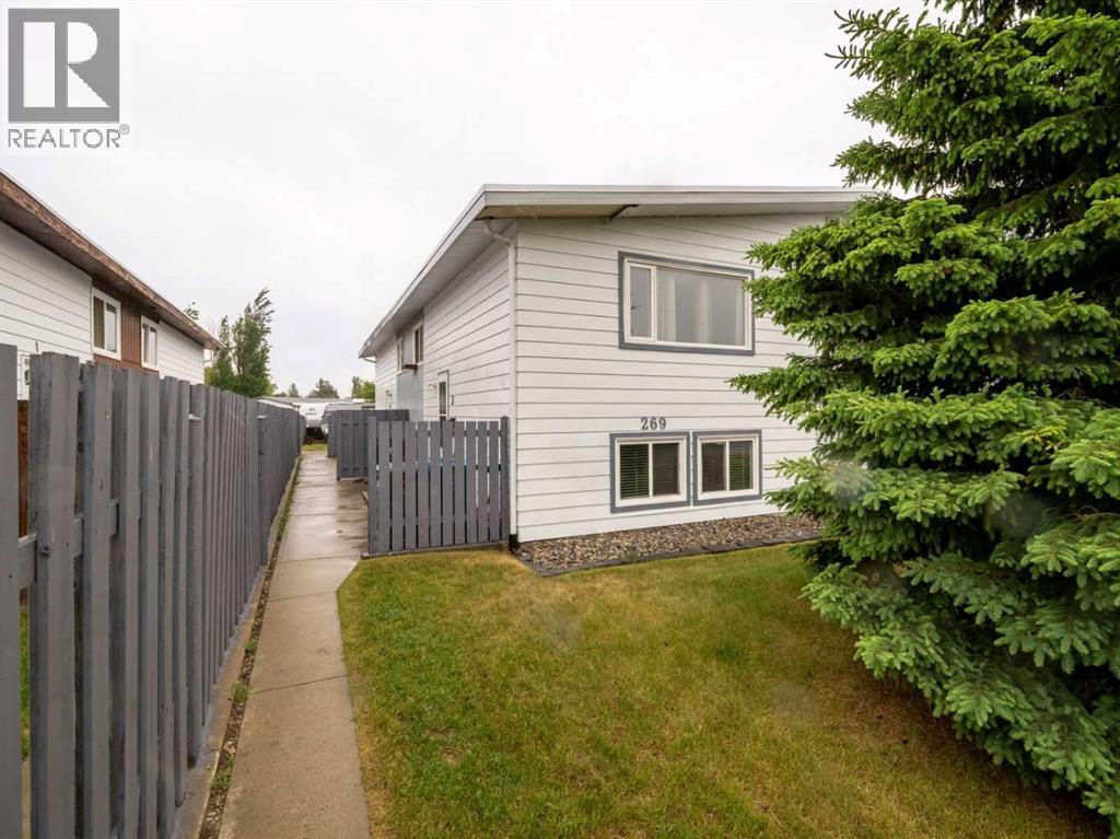 3, 269 Laval Boulevard W, Lethbridge, Alberta  T1K 4E2 - Photo 1 - A2317204