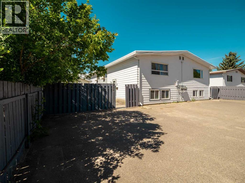 2, 269 Laval Boulevard W, Lethbridge, Alberta  T1K 4E2 - Photo 39 - A2319523