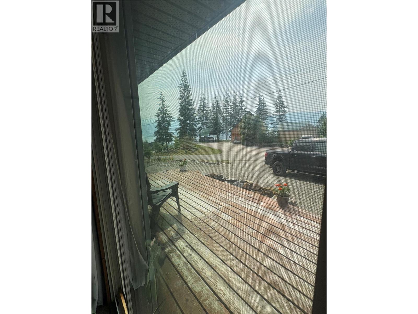 5195 Tallington Drive, Celista, British Columbia  V0E 1M6 - Photo 13 - 10394069
