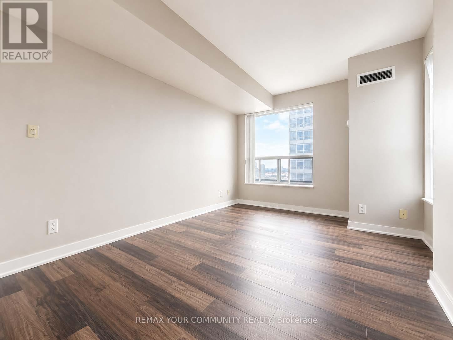 3512 - 38 Lee Centre Drive, Toronto, Ontario  M1H 3J7 - Photo 6 - E13618486