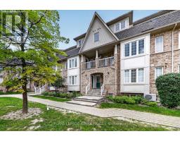 29 - 42 PINERY TRAIL, Toronto, Ontario