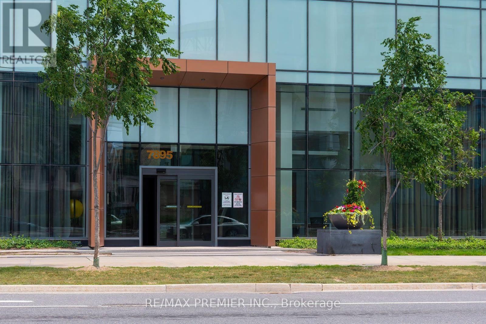 1906 - 7895 Jane Street, Vaughan, Ontario  L4K 2M7 - Photo 2 - N13618392