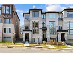 18 BENNINGTON ROAD, Newmarket, Ontario