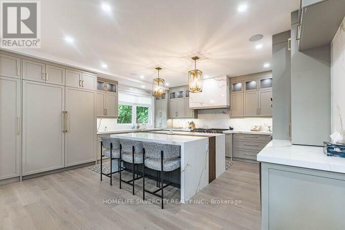 1078 Cherriebell Rd Road, Mississauga, Ontario  L5E 2R3 - Photo 13 - W13618472
