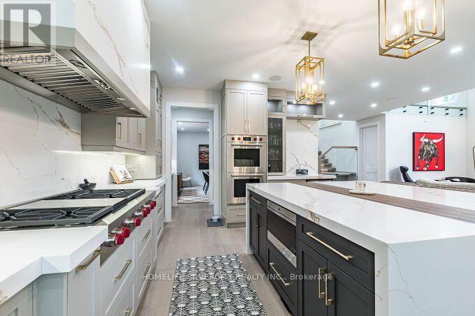1078 Cherriebell Rd Road, Mississauga, Ontario  L5E 2R3 - Photo 18 - W13618472