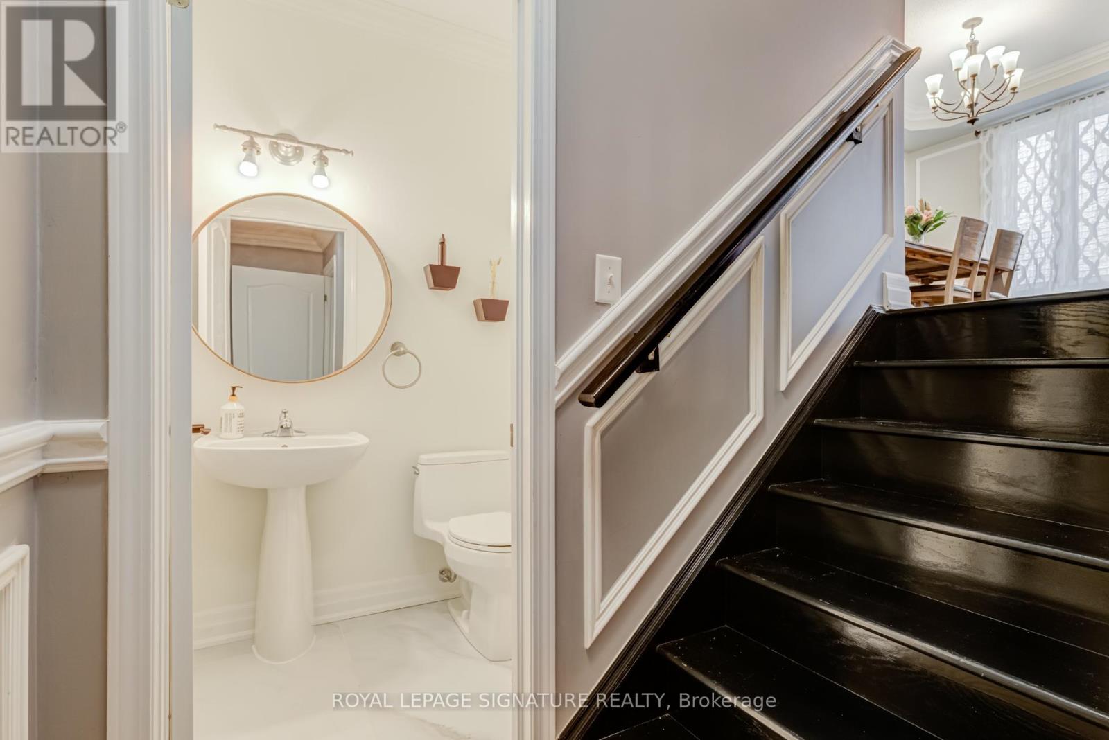 7312 Golden Meadow Court, Mississauga, Ontario  L5W 0B8 - Photo 21 - W13618524