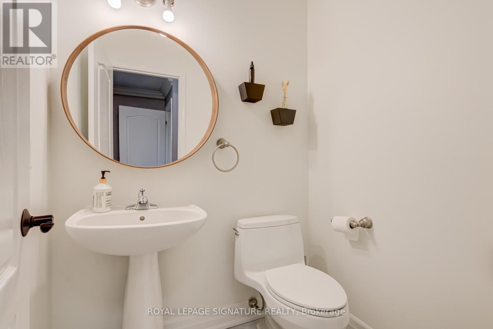7312 Golden Meadow Court, Mississauga, Ontario  L5W 0B8 - Photo 22 - W13618524