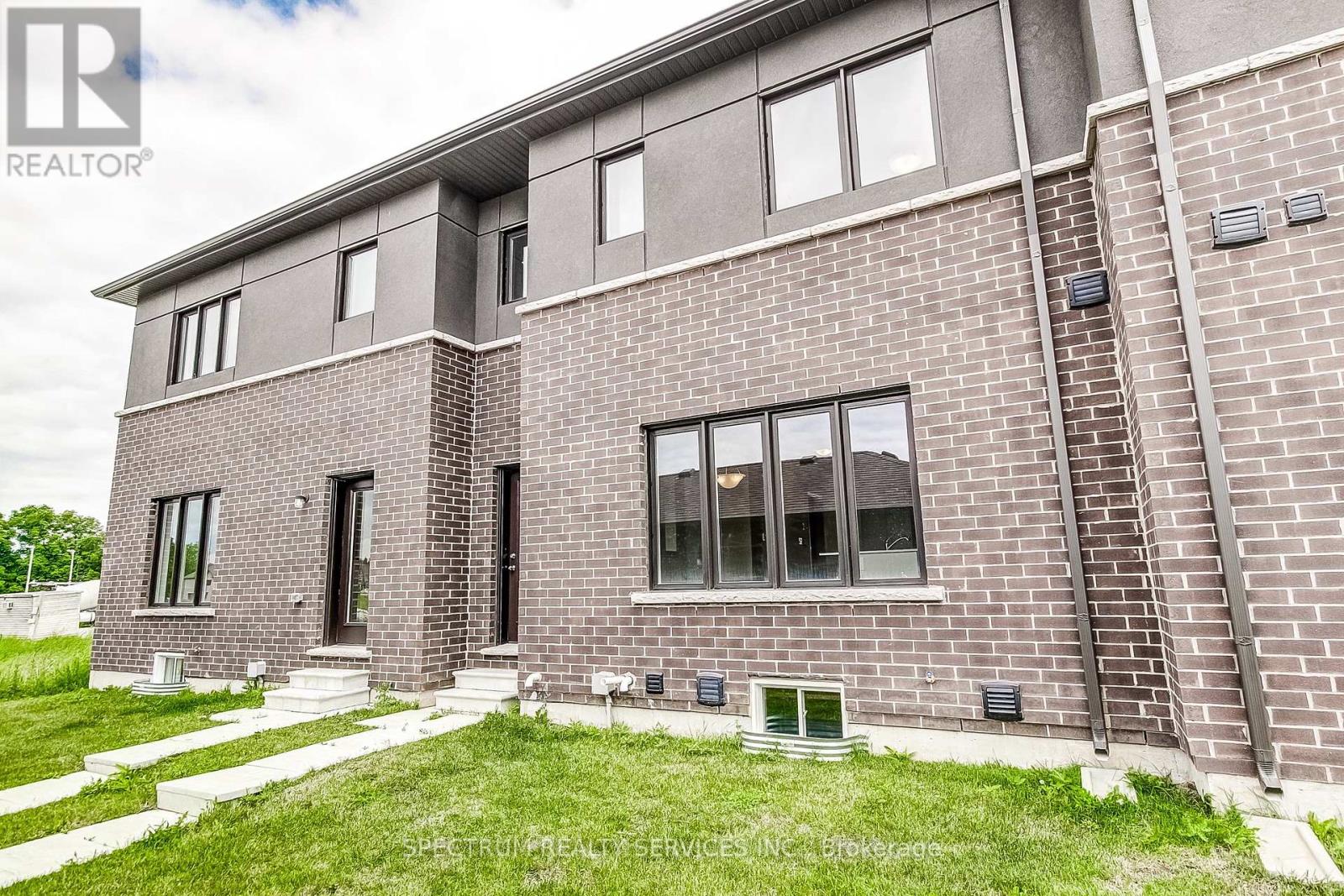 29 Strickland Avenue, Brant, Ontario  N3T 0X7 - Photo 43 - X13618424