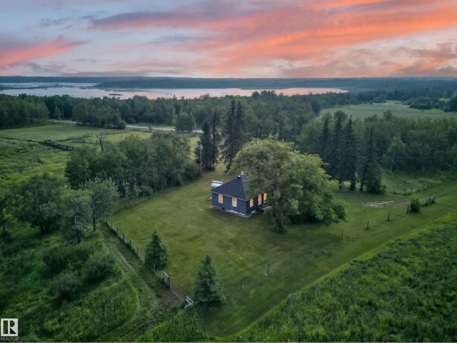 52020 RR 205, Rural Strathcona County, Alberta
