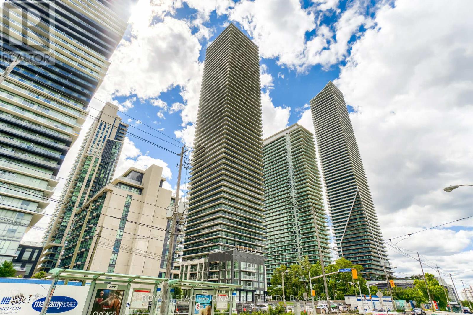 3204 - 70 Annie Craig Drive, Toronto, Ontario  M8V 0G2 - Photo 2 - W13543326