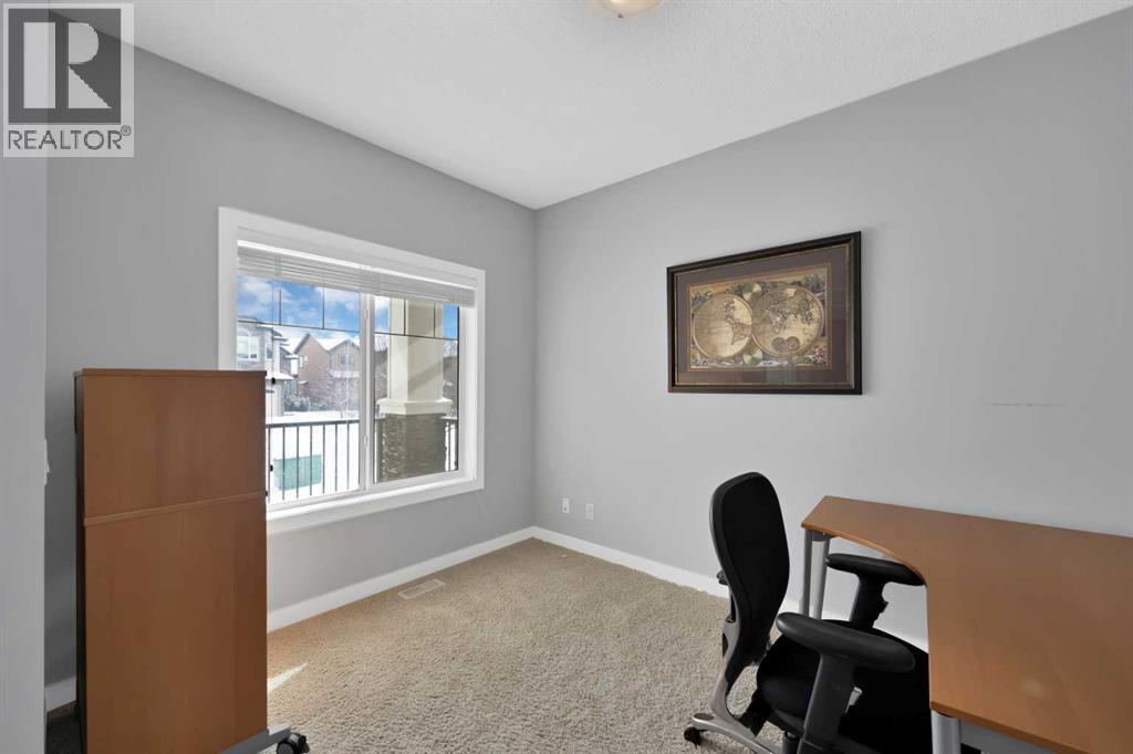 629 Marina Drive, Chestermere, Alberta  T1X 0N9 - Photo 2 - A2316635