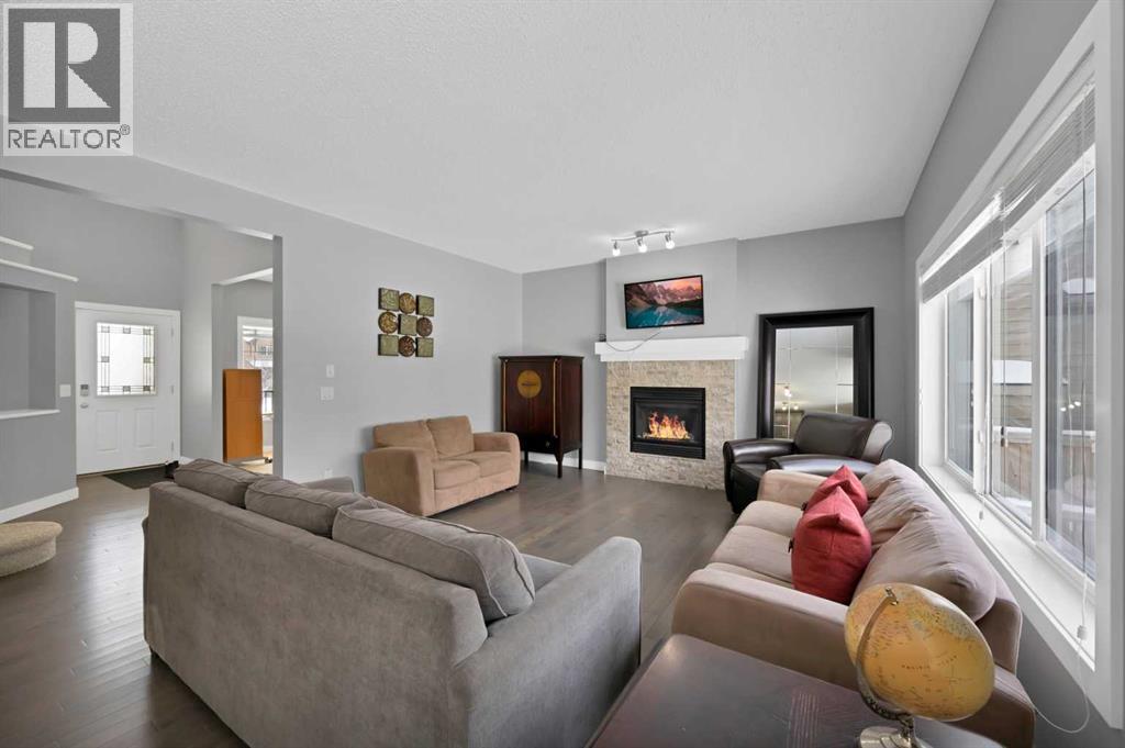 629 Marina Drive, Chestermere, Alberta  T1X 0N9 - Photo 6 - A2316635