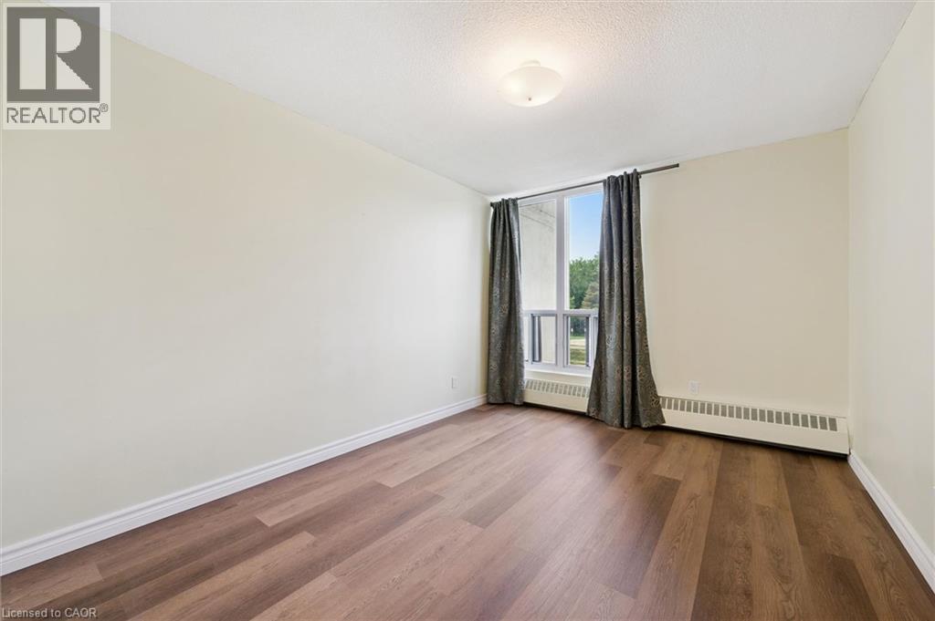 65 Westmount Road Unit# 211, Waterloo, Ontario  N2L 5G6 - Photo 23 - 40838098