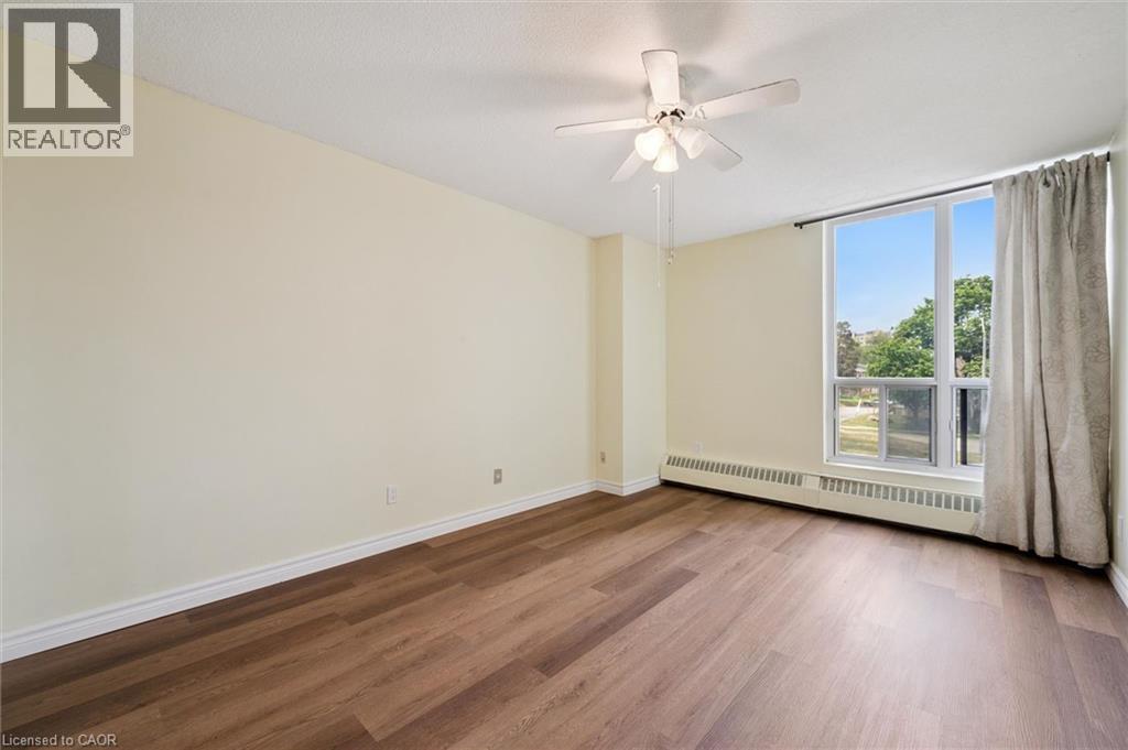 65 Westmount Road Unit# 211, Waterloo, Ontario  N2L 5G6 - Photo 30 - 40838098
