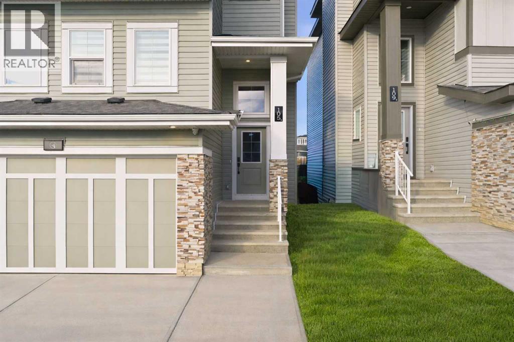 105 Heritage Boulevard, Cochrane, Alberta  T4C 3G8 - Photo 4 - A2327138