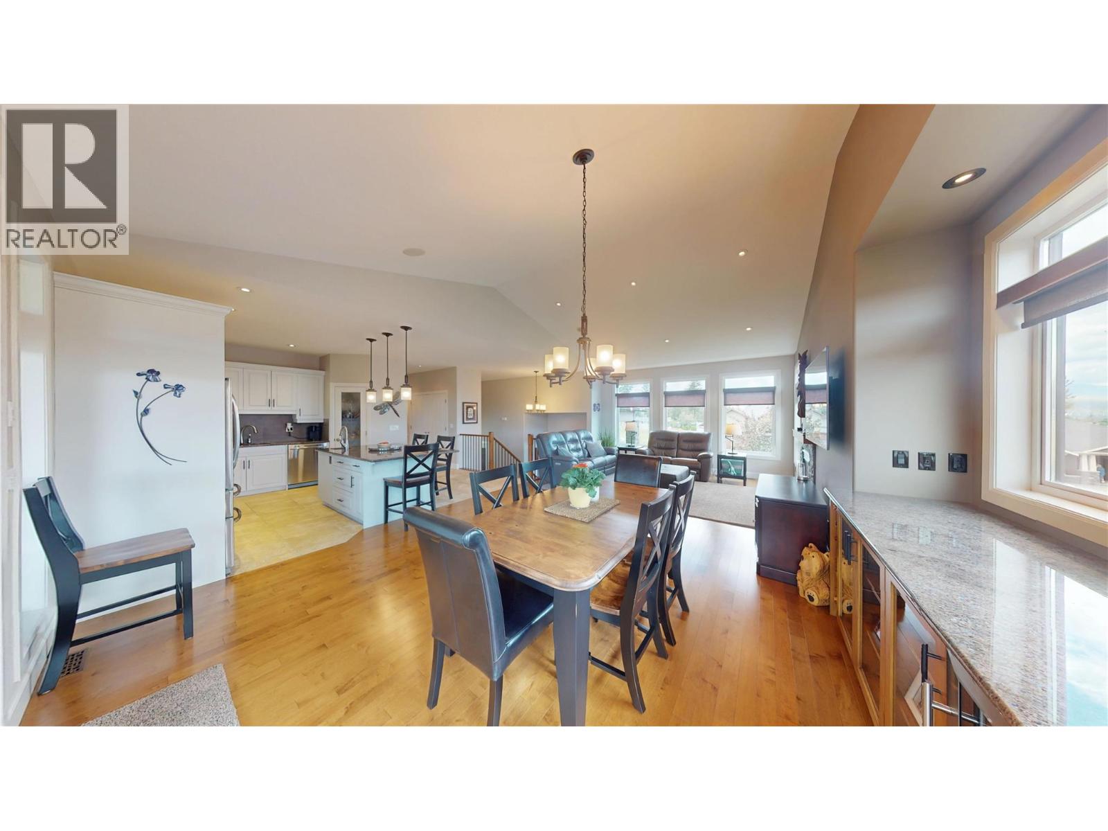 808 22nd Avenue S, Cranbrook, British Columbia  V1C 6Y7 - Photo 13 - 10393587