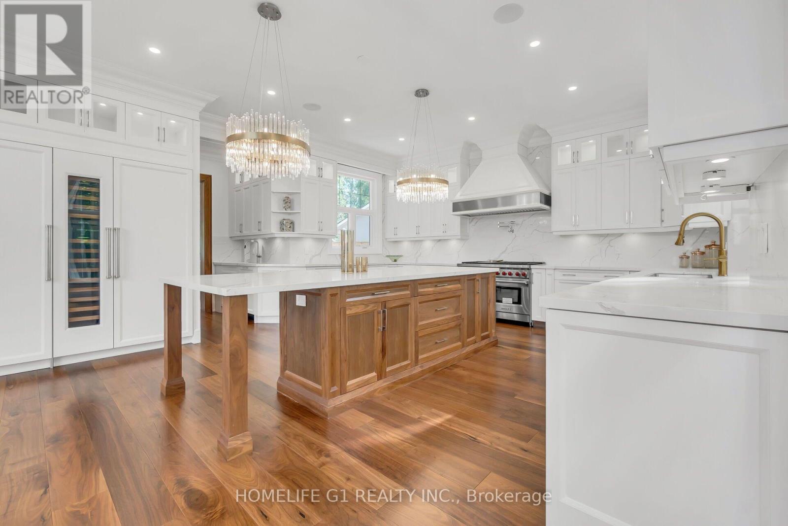 2115 Rebecca Street, Oakville, Ontario  L6L 2A4 - Photo 10 - W13618002