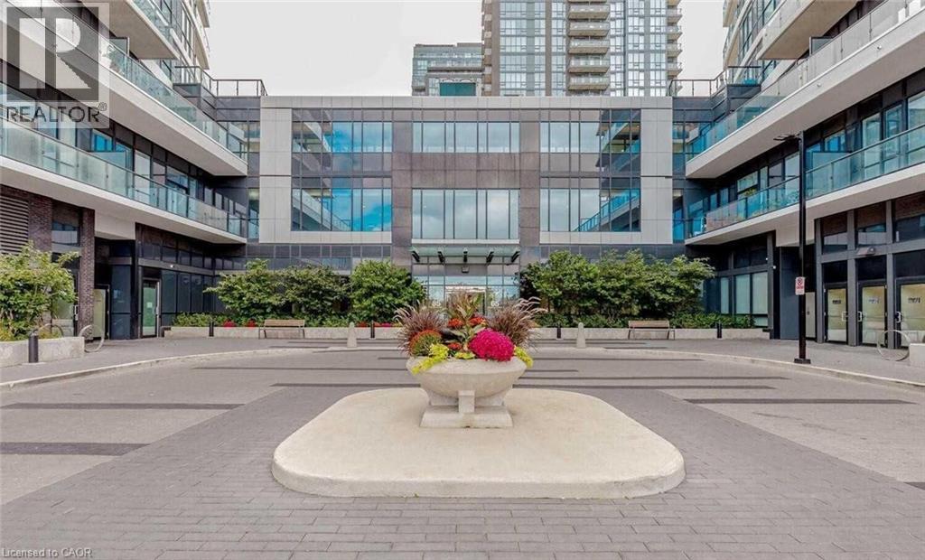 35 Watergarden Drive, Mississauga, Ontario  L5R 0G8 - Photo 3 - 40851805