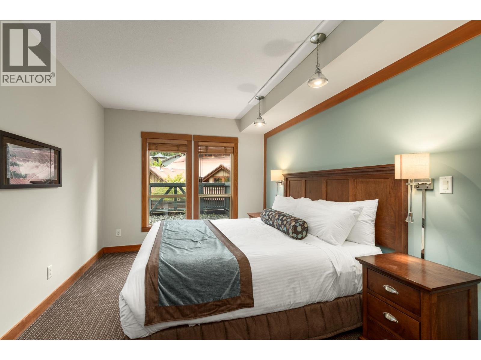 323c 2036 London Lane, Whistler, British Columbia  V8E 0N7 - Photo 13 - R3151001