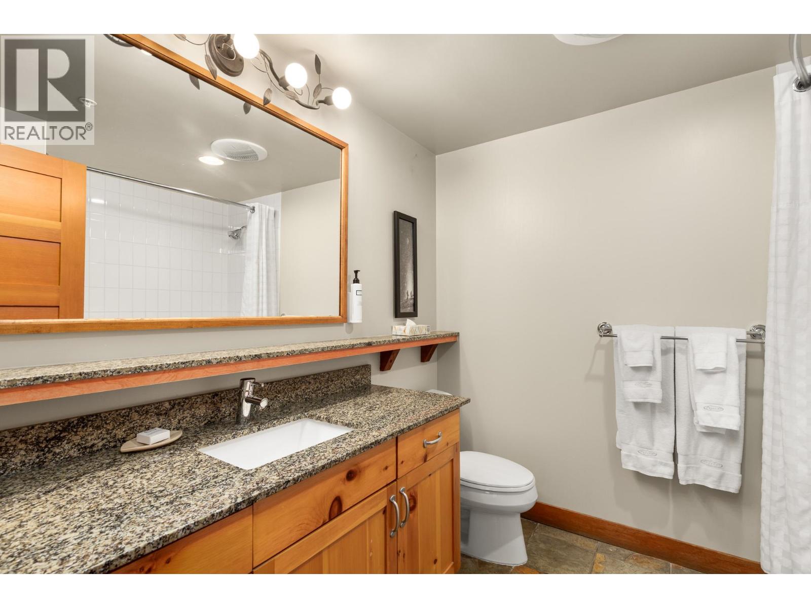 323c 2036 London Lane, Whistler, British Columbia  V8E 0N7 - Photo 15 - R3151001