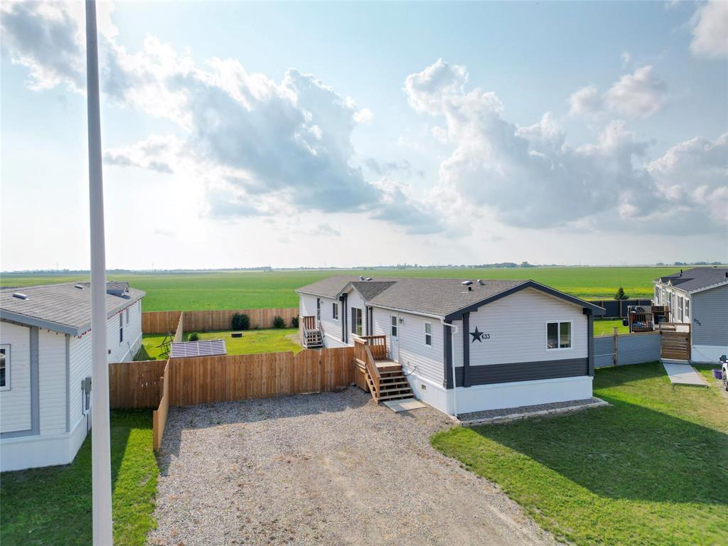 633 Campbell Cove, Brandon, Manitoba  R7A 7X2 - Photo 0 - 202618964