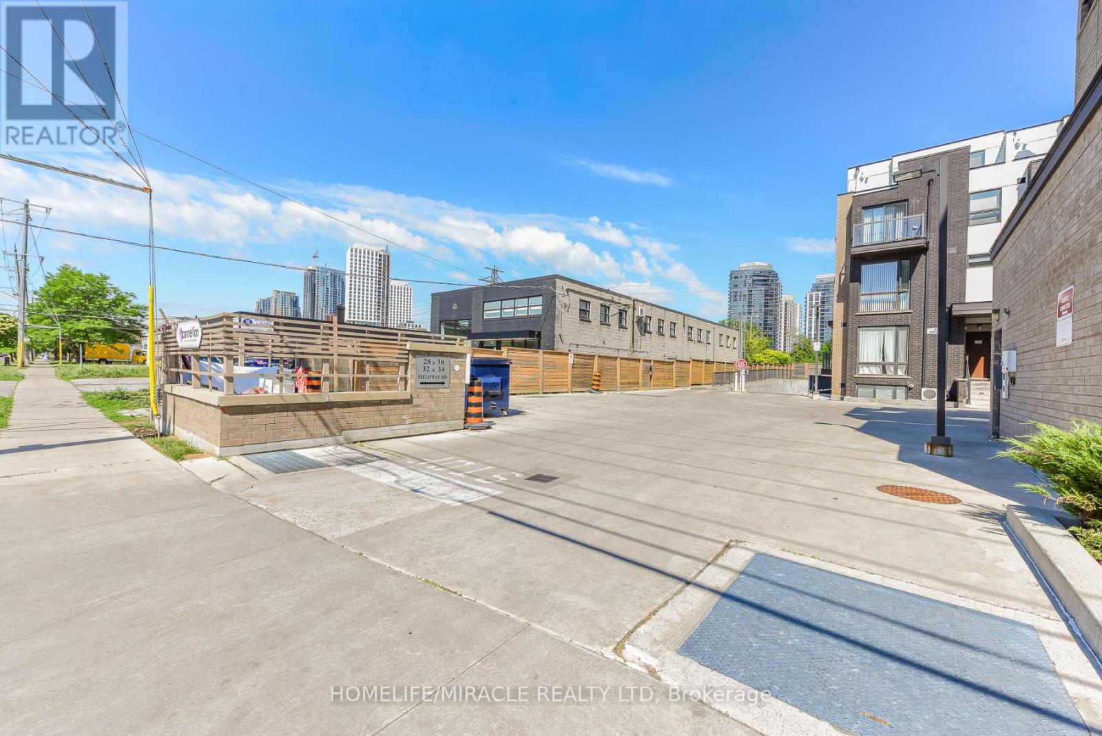 122 - 32 Fieldway Road, Toronto, Ontario M8Z 0E3 - Photo 6 - W13618604