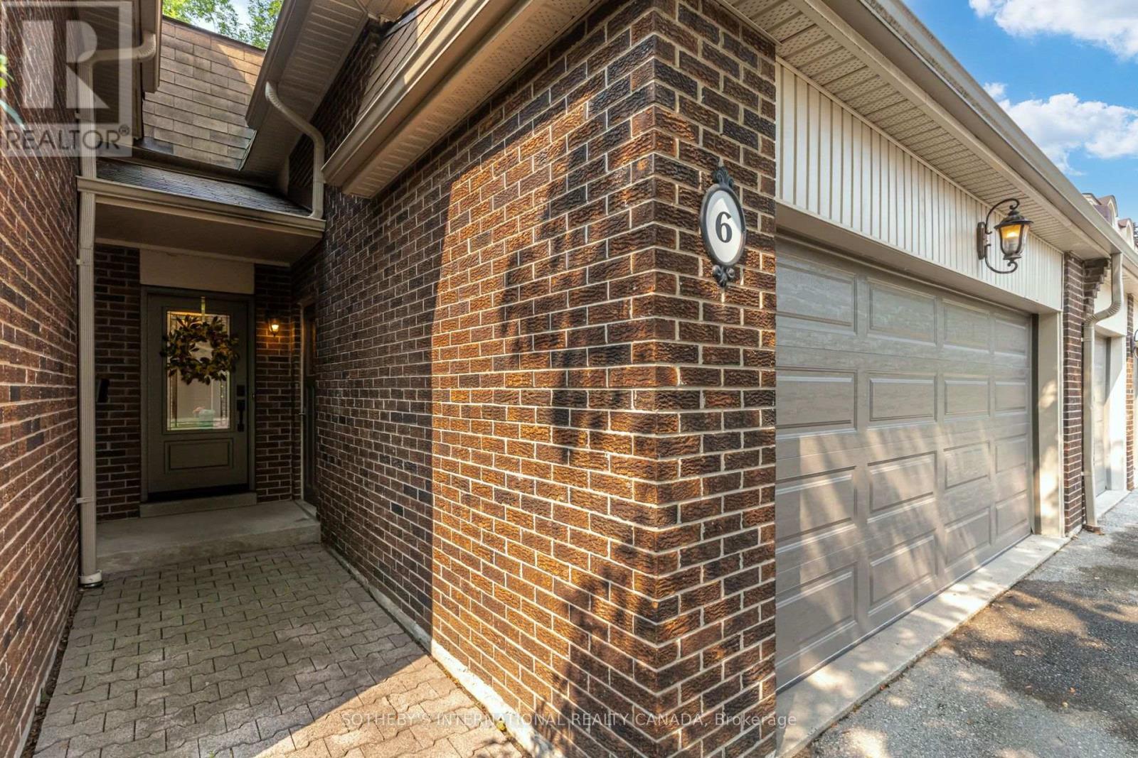 6 - 150 South Service Road, Mississauga, Ontario  L5G 2R9 - Photo 2 - W13618626
