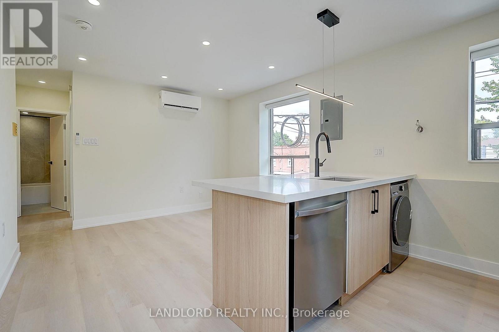 201 - 240 Durie Street, Toronto, Ontario M6S 3G1 - Photo 16 - W13618632