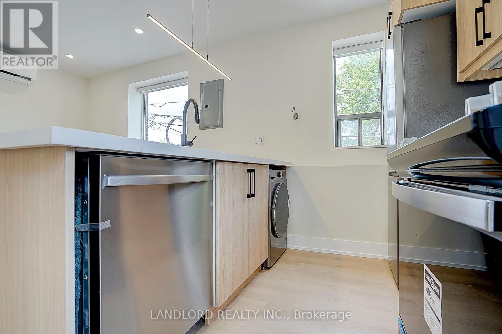 201 - 240 Durie Street, Toronto, Ontario M6S 3G1 - Photo 17 - W13618632