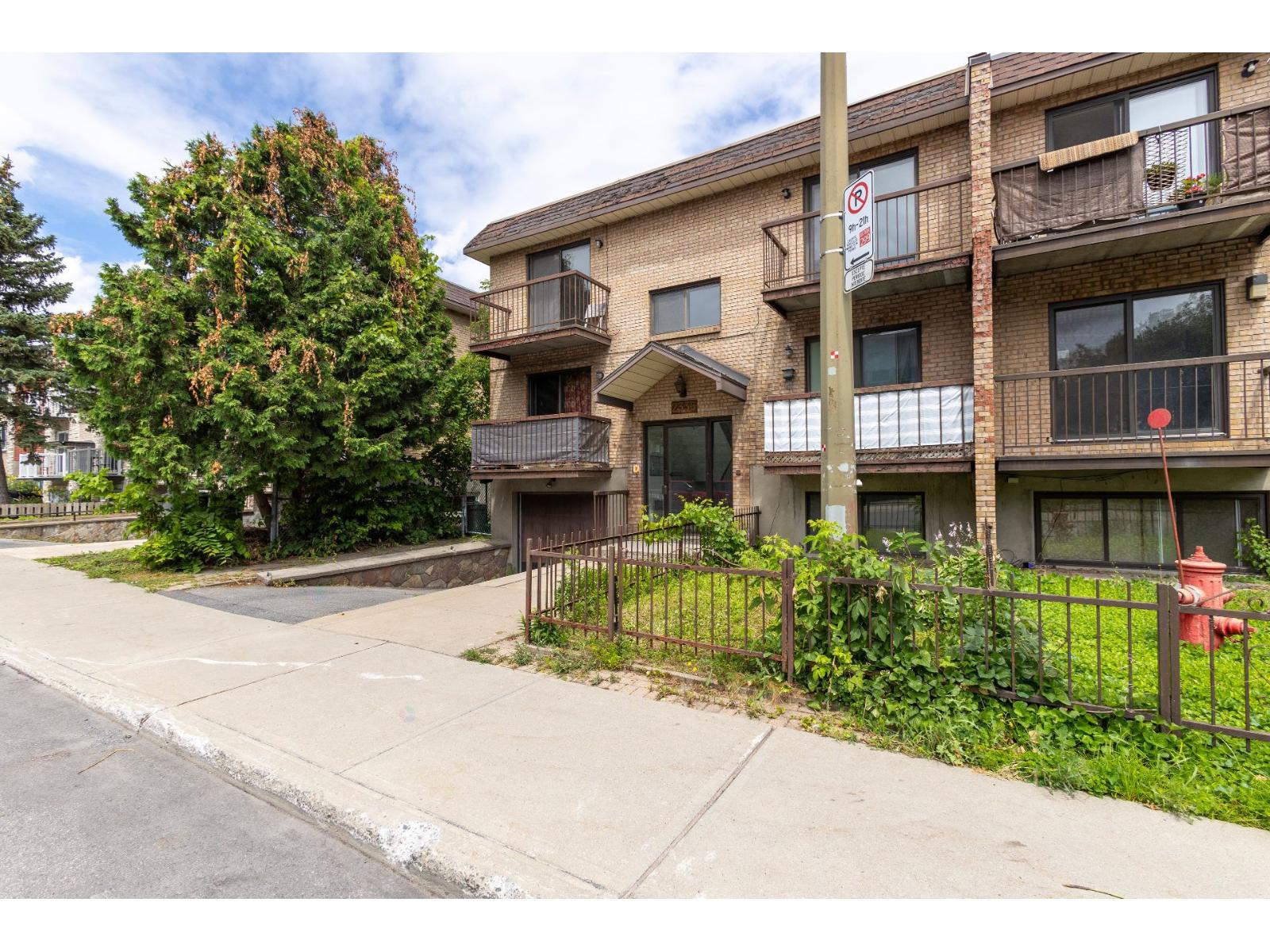 2335 Av. Montclair Montréal (Côte-des-Neiges/Notre-Dame-de-Grâce) Quebec Canada H4B2H9 2