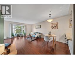 305 526 THIRTEENTH STREET, New Westminster, British Columbia