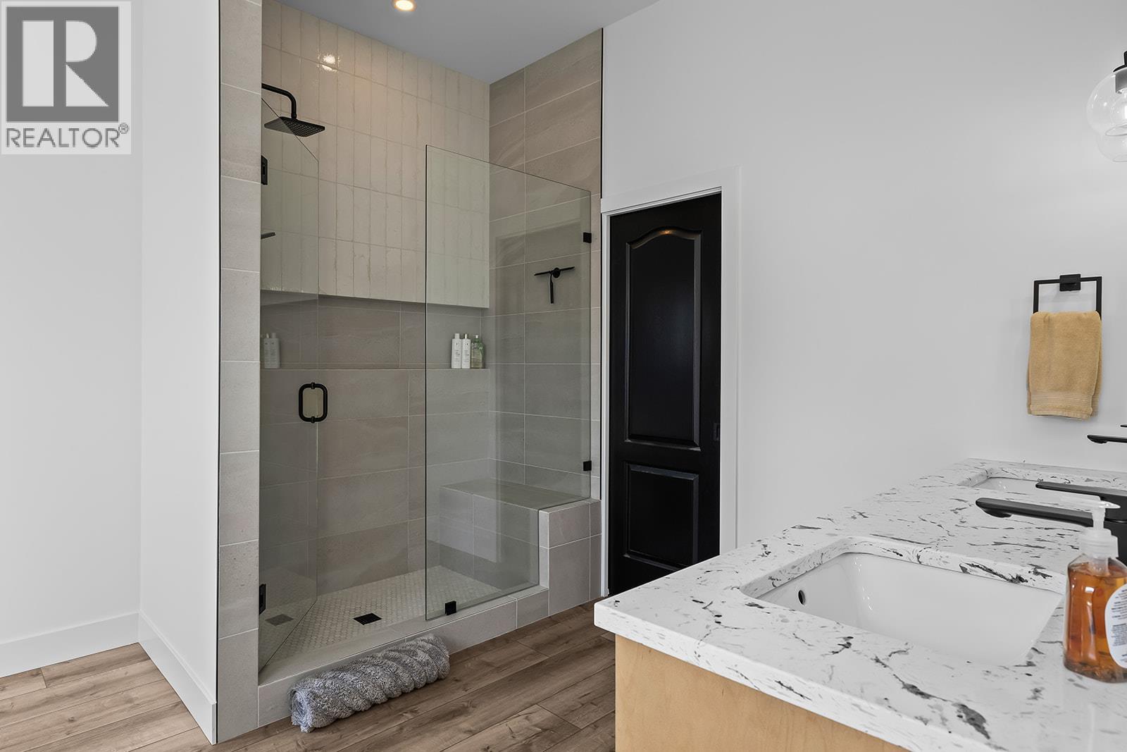 7134 Nakiska Drive, Vernon, British Columbia  V1B 3M5 - Photo 29 - 10395621