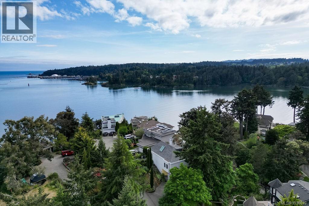 317 Bessborough Close, View Royal, British Columbia