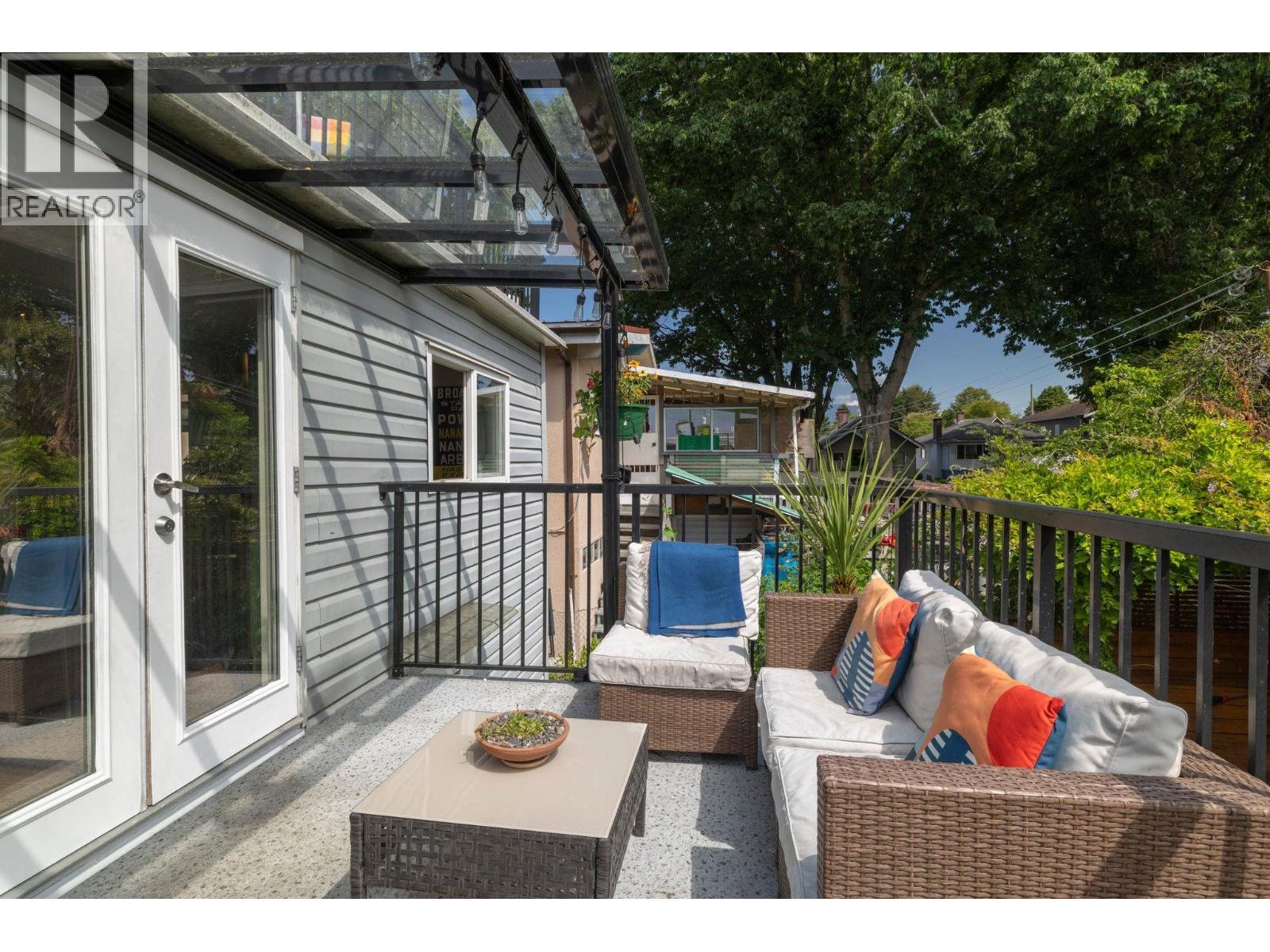 268 N Nanaimo Street, Vancouver, British Columbia V5L 3G4 - Photo 18 - R3150104