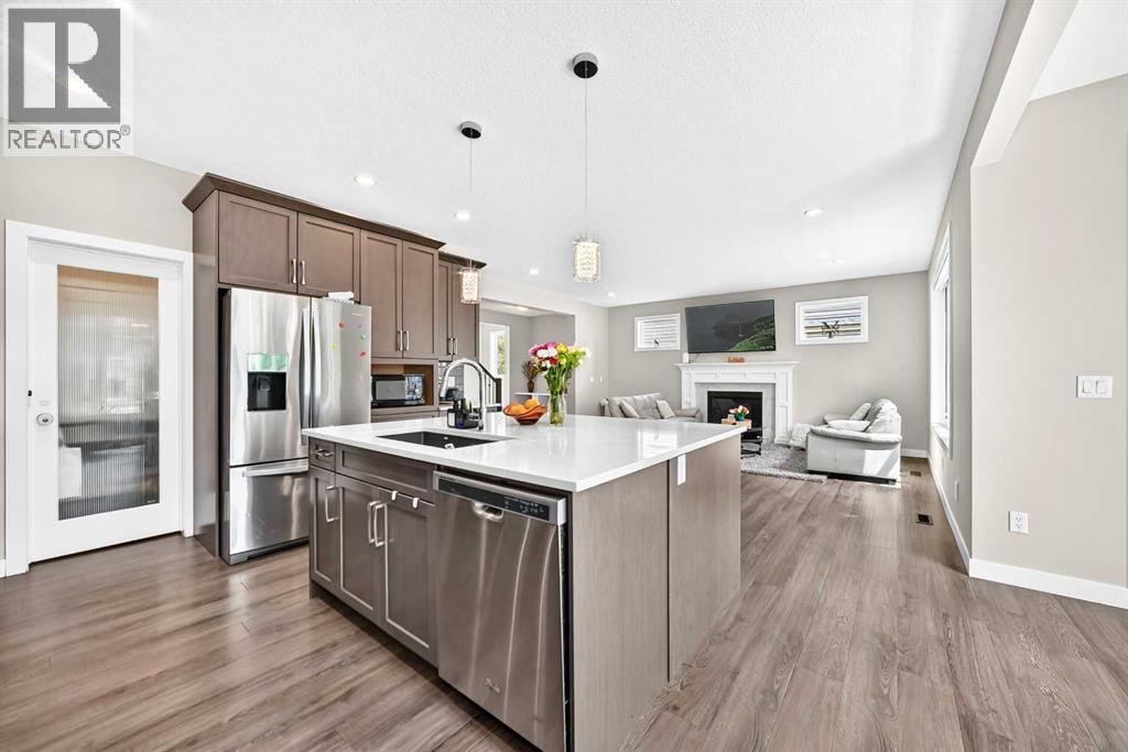 133 Baywater Way SW, Airdrie, Alberta  T4B 3V5 - Photo 10 - A2322208