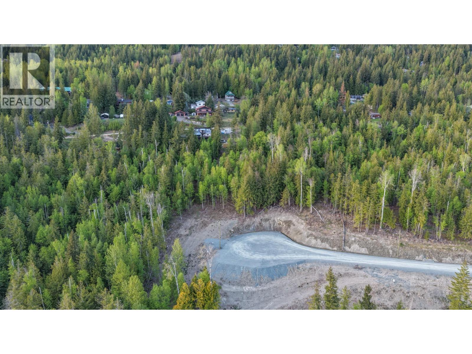 Lot 9 Lonneke Trail, Anglemont, British Columbia  V0E 1M8 - Photo 13 - 10385774