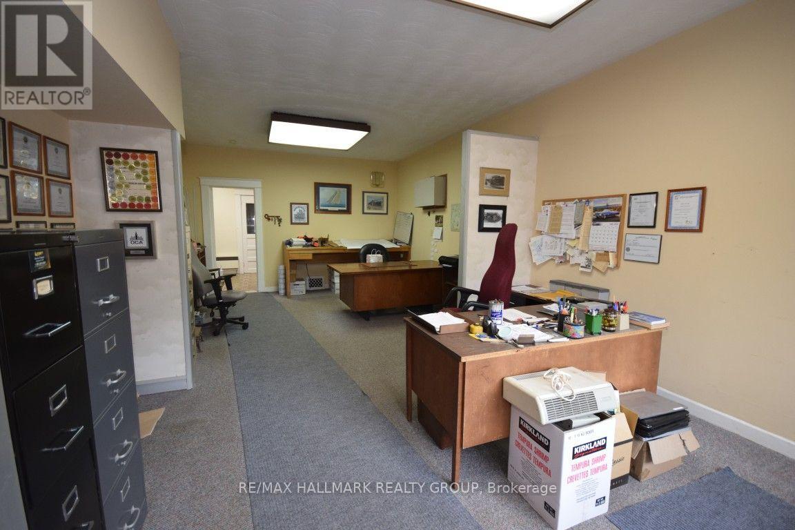 567 Gladstone Avenue, Ottawa, Ontario  K1R 5P2 - Photo 2 - X13618766