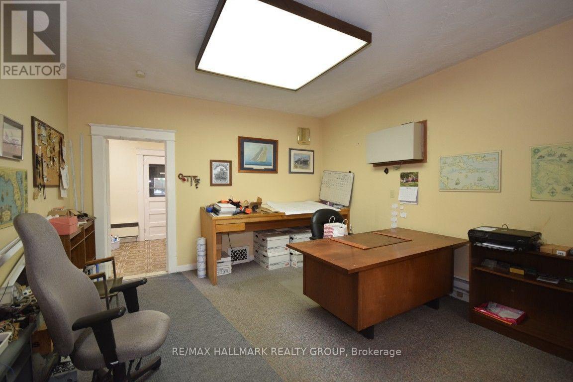 567 Gladstone Avenue, Ottawa, Ontario  K1R 5P2 - Photo 3 - X13618766