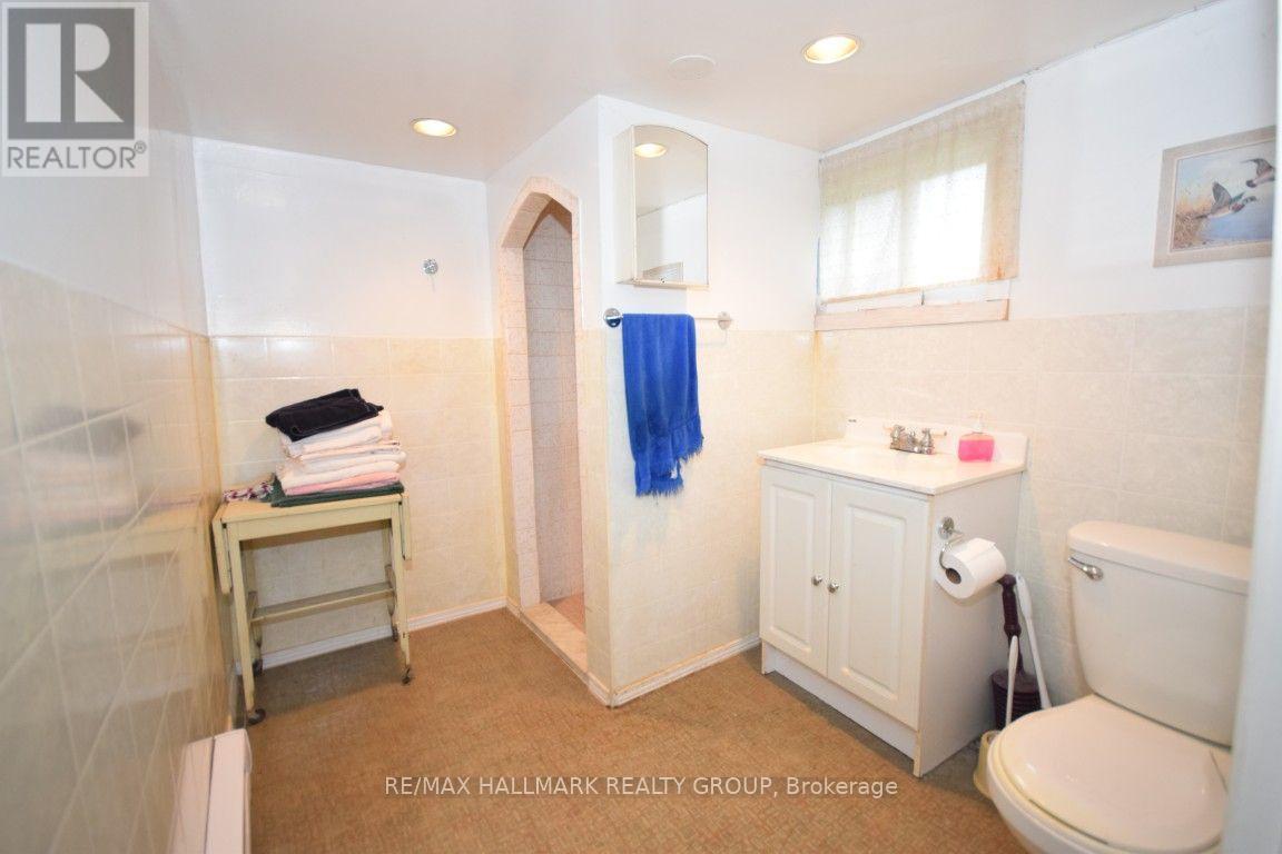 567 Gladstone Avenue, Ottawa, Ontario  K1R 5P2 - Photo 5 - X13618766