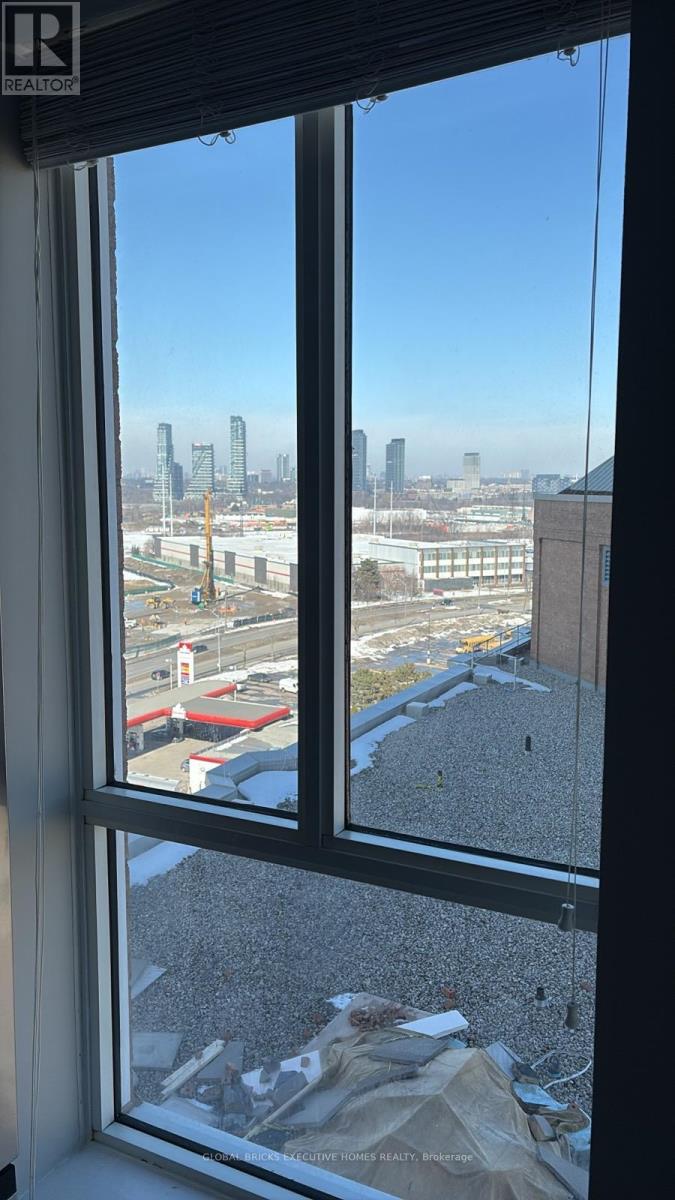 1309 - 21 Overlea Boulevard, Toronto, Ontario  M4H 1P2 - Photo 10 - C13618690