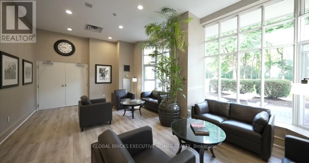 1309 - 21 Overlea Boulevard, Toronto, Ontario  M4H 1P2 - Photo 2 - C13618690